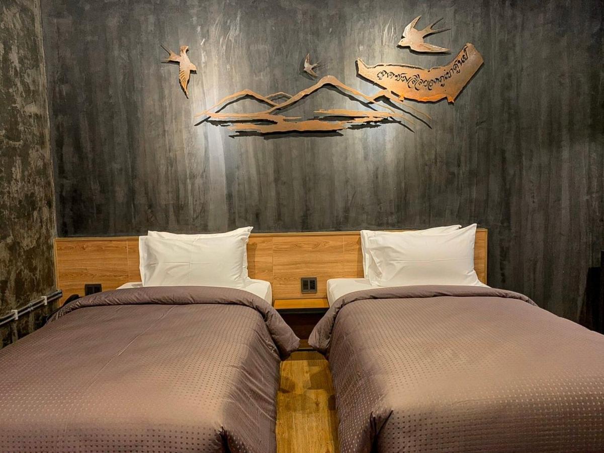 Navakitel Design Hotel Накхонситхаммарат Экстерьер фото