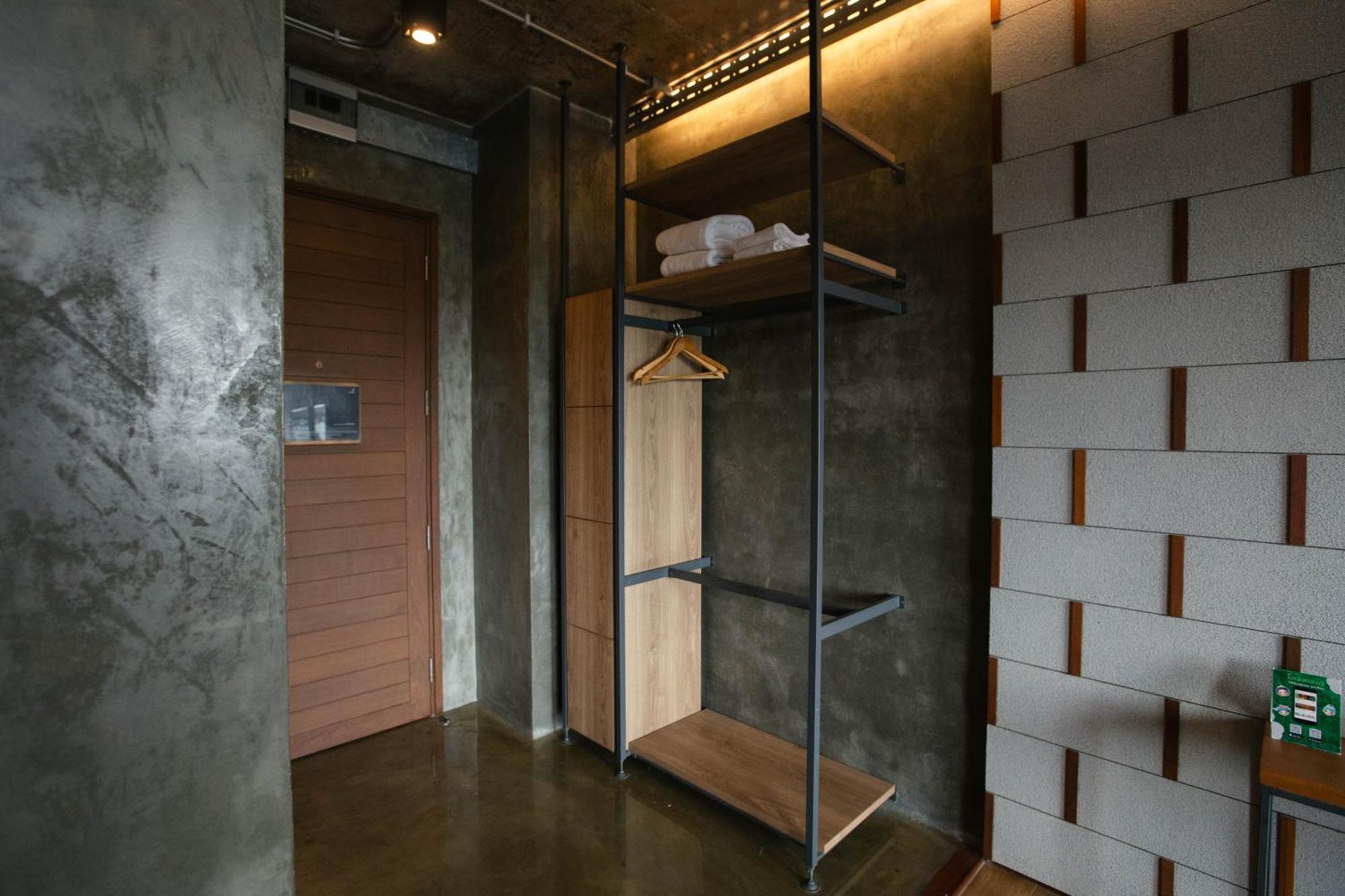Navakitel Design Hotel Накхонситхаммарат Экстерьер фото