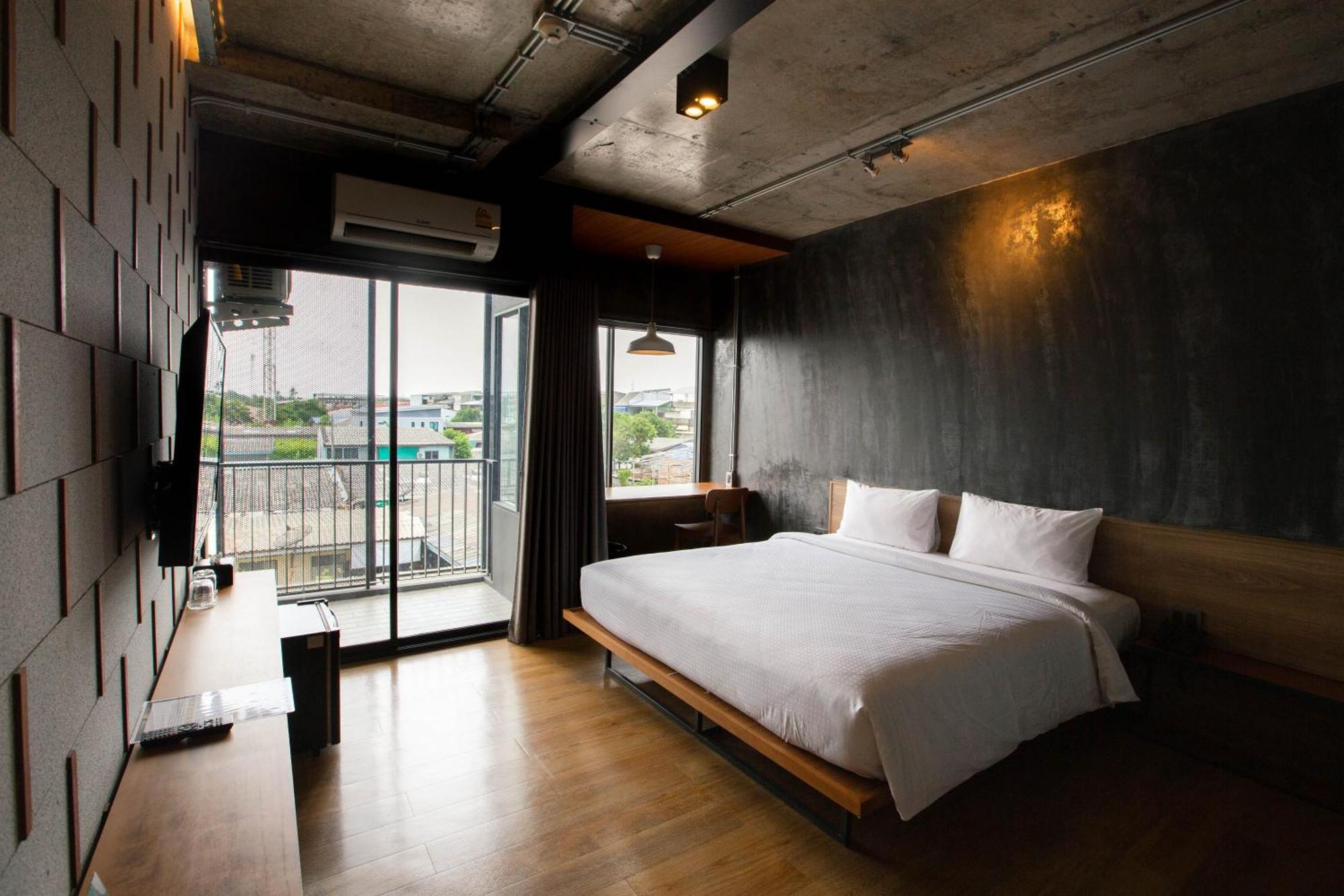 Navakitel Design Hotel Накхонситхаммарат Экстерьер фото