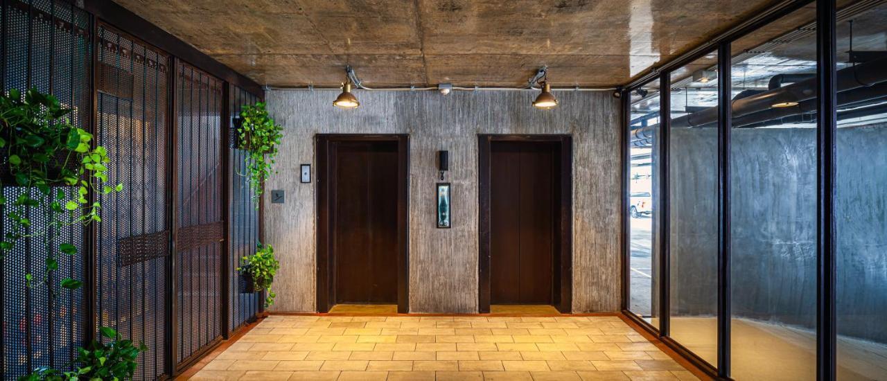 Navakitel Design Hotel Накхонситхаммарат Экстерьер фото