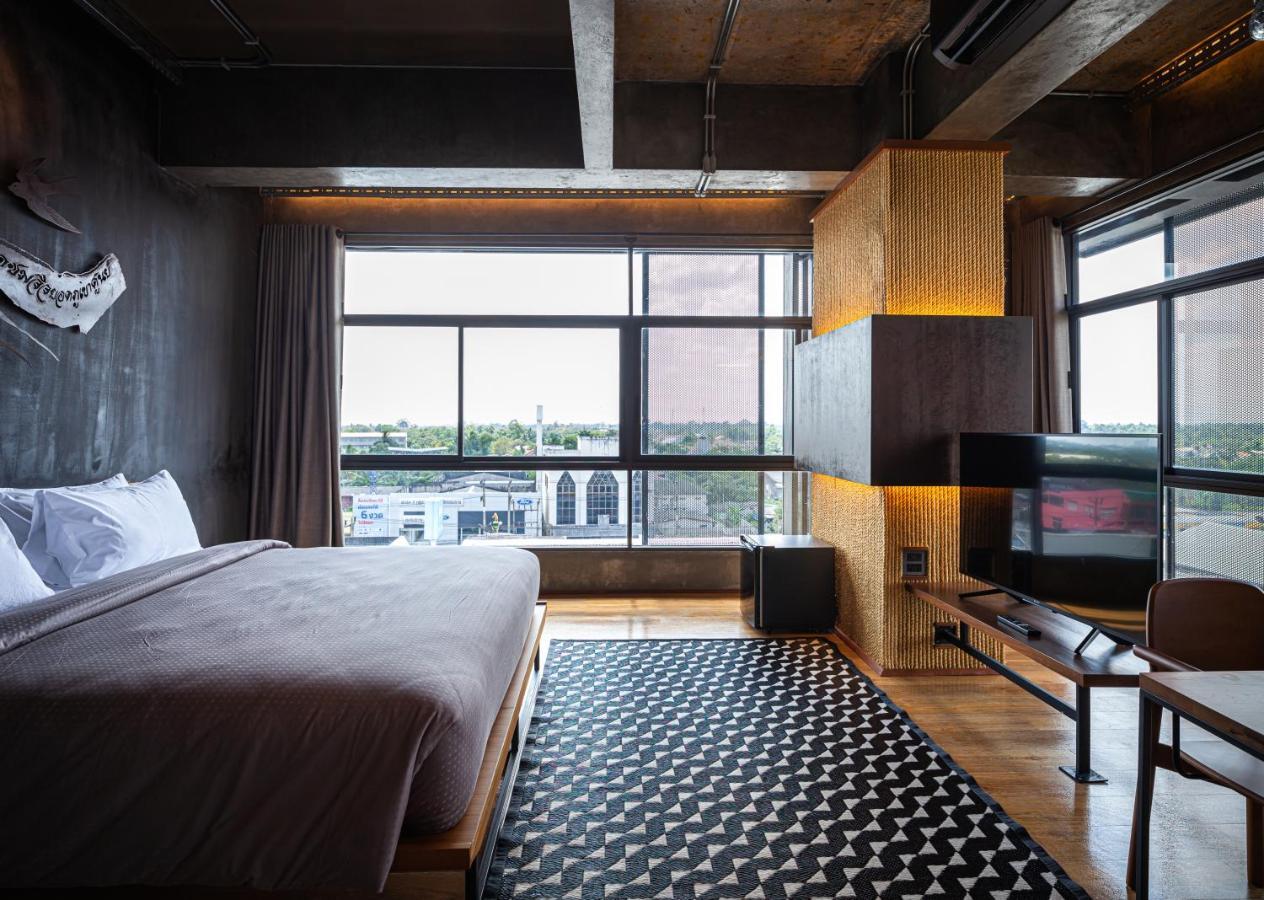 Navakitel Design Hotel Накхонситхаммарат Экстерьер фото
