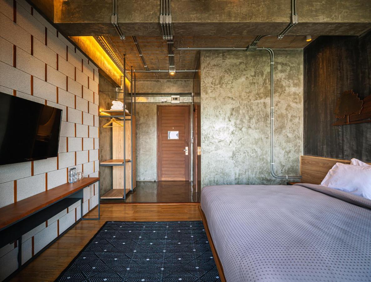 Navakitel Design Hotel Накхонситхаммарат Экстерьер фото